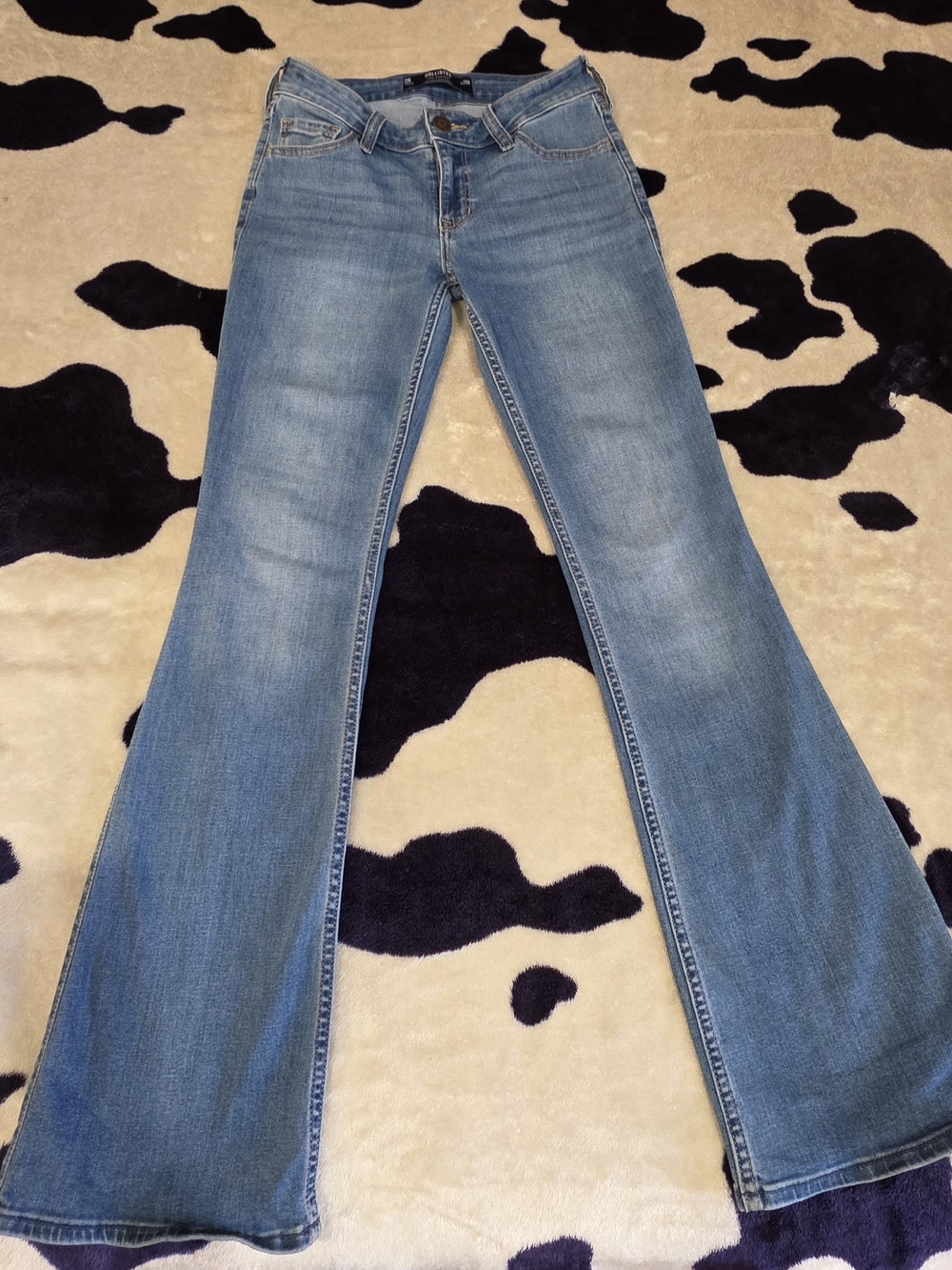 Hollister Women's Light Blue Flare Jeans